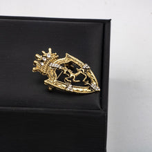Load image into Gallery viewer, Corsage Horse Lapel Pin Badge
