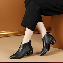 Load image into Gallery viewer, Pointed toe Chelsea Boots
