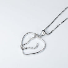 将图片加载到图库查看器，925 Silver Heart Shaped Horse Head Necklace
