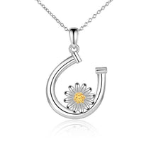 Load image into Gallery viewer, 925 Silver Daisy Flower Horseshoe Necklace
