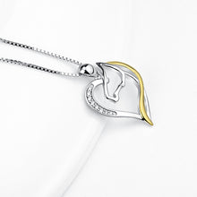 Cargar imagen en el visor de la galería, 925 Silver Horse Head Heart Shaped Diamond Necklace
