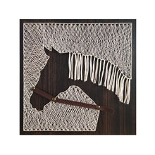 Carica l&#39;immagine nel visualizzatore di Gallery, Arte della parete della pittura di seta della stringa del modello del cavallo fatto a mano
