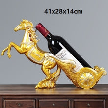 Load image into Gallery viewer, الحصان الإبداعي الحرف الراتنج حامل النبيذ الأحمر
