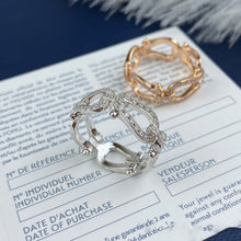 Načíst obrázek do prohlížeče Galerie, Klasický prsten ve tvaru podkovy z ryzosti 925 mincovního stříbra
